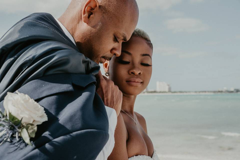 Bahamas Elopement