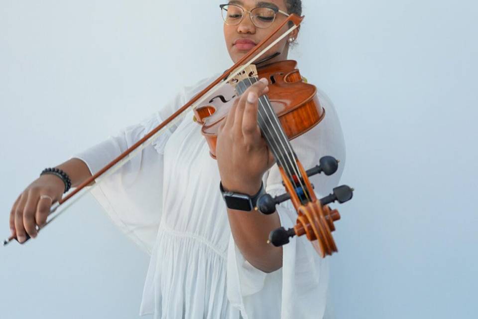 Kennedy, violist