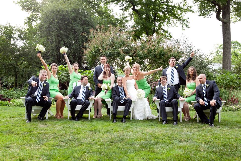 The couple with the bridesmaids and groomsmen