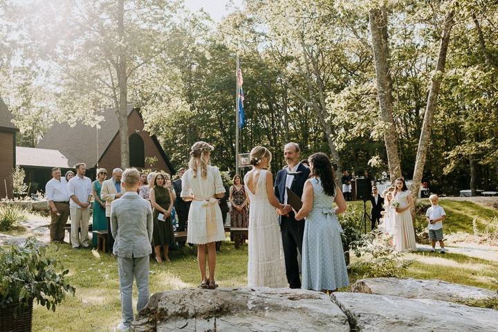 Kristyn Miller Weddings - outdoor ceremony space