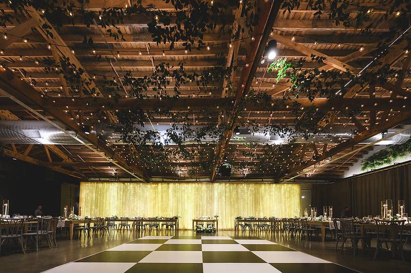 Lighting, backdrop, dancefloor