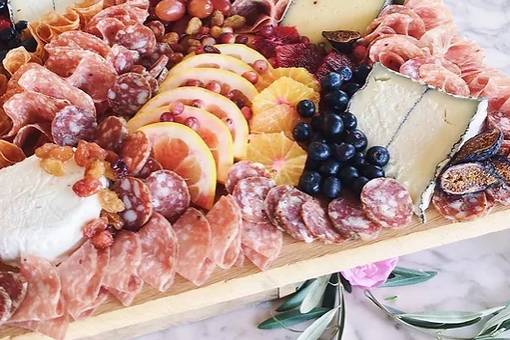 Pink platter