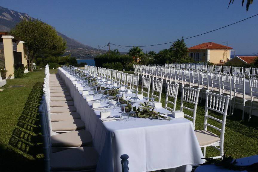 Long table setup