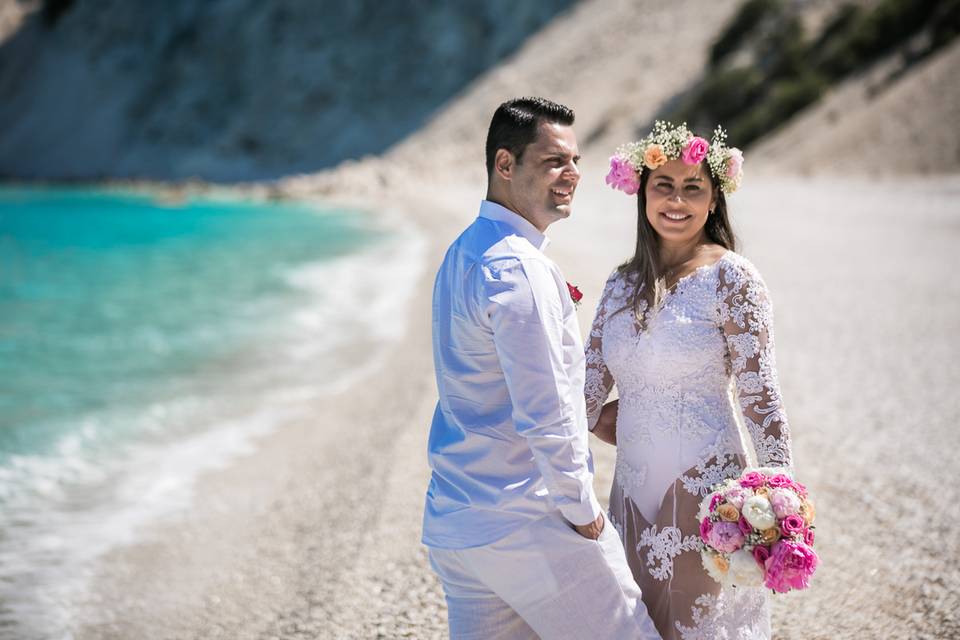 Newlyweds by the beach