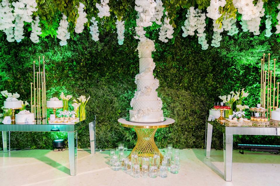 Wedding cake area