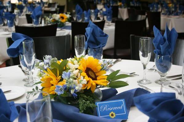 White round table with a touch of blue