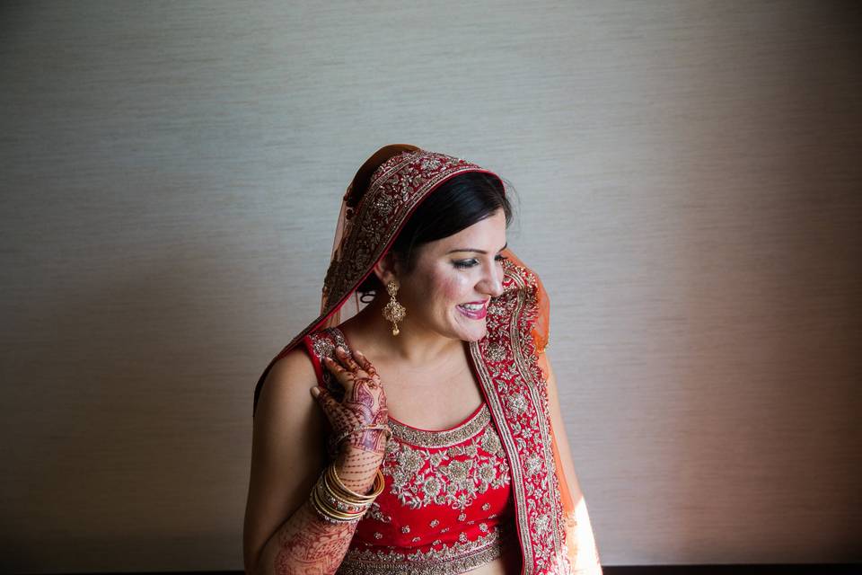 Red-gold bridal makeup-dc/va