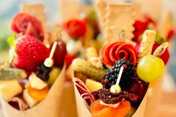 Charcuterie cups