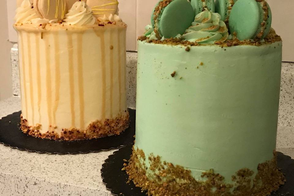 Caramel & Pistachio Tall Cake