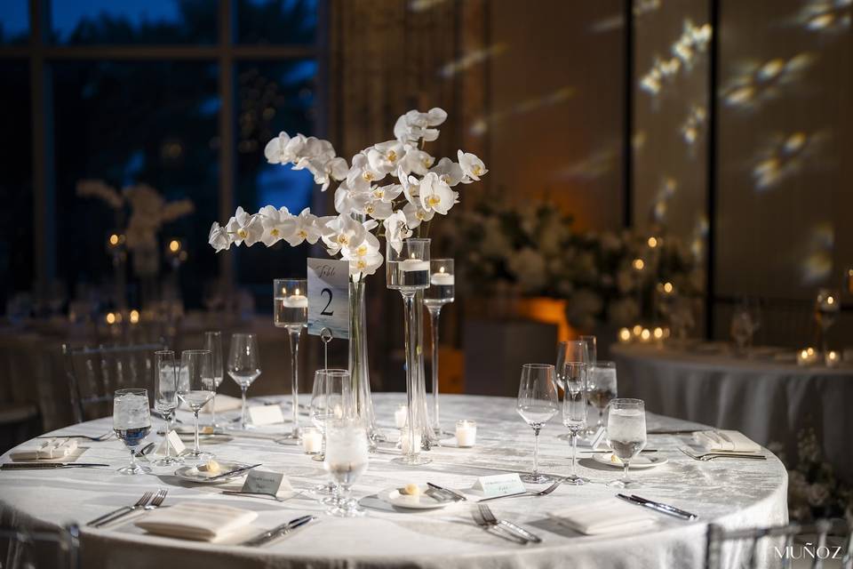 Guest Table