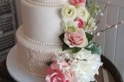 The Blooming Bakery