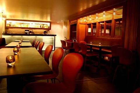 Our Bar Room can accommodate up to 50 guests for a cocktail style event.