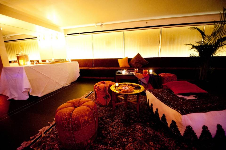 Bring a touch of Lebanon to your event with our Arabian Nights decor!