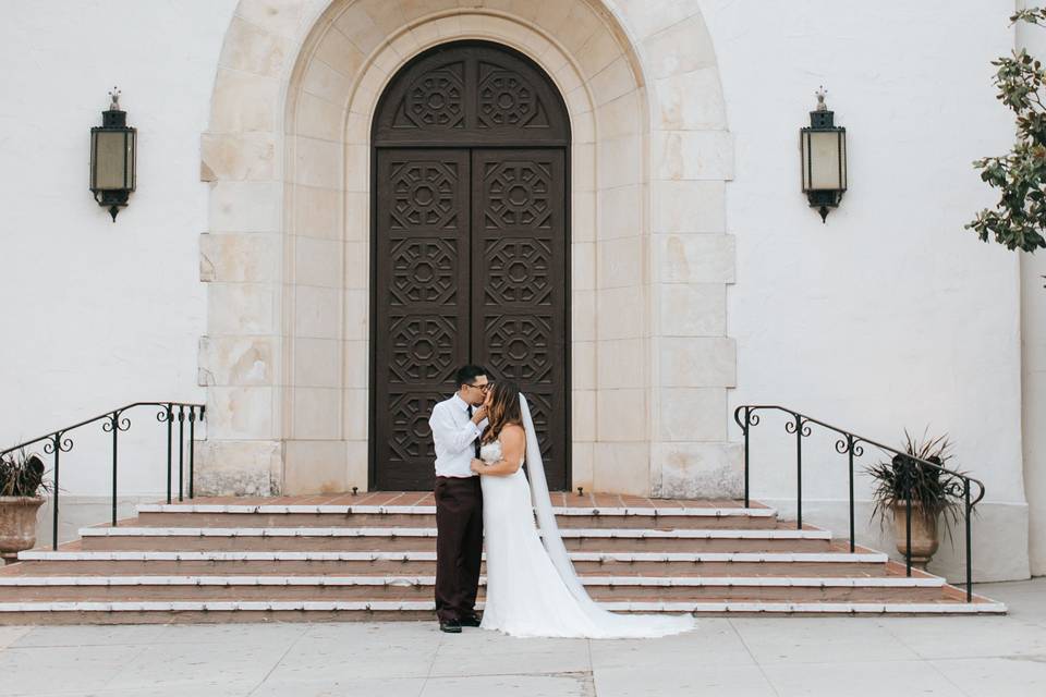 Couple kissing