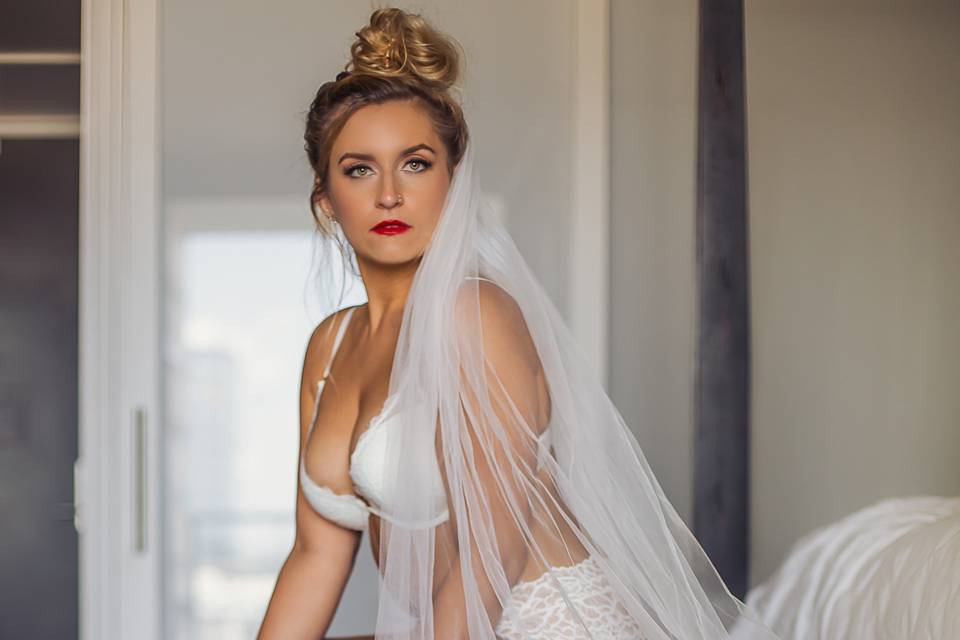 Bridal boudoir look
