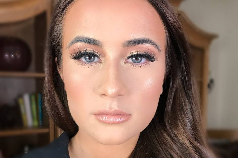 Neutral Glam with Glow