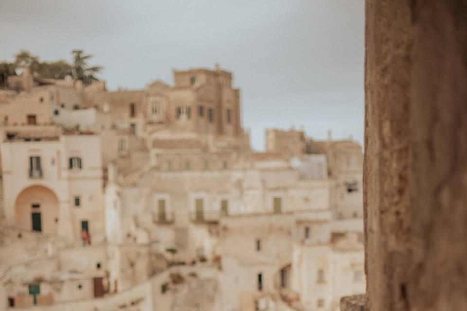 ELOPEMENT IN MATERA