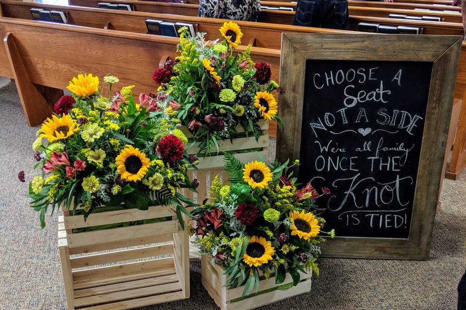 Sunflower headtable arrangemen