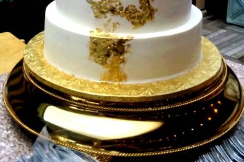Pin by The Cake Hag Cake Studio on Birthday Cakes | Desserts, Cake,  Birthday cake