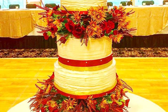 ruffled-cake-whole