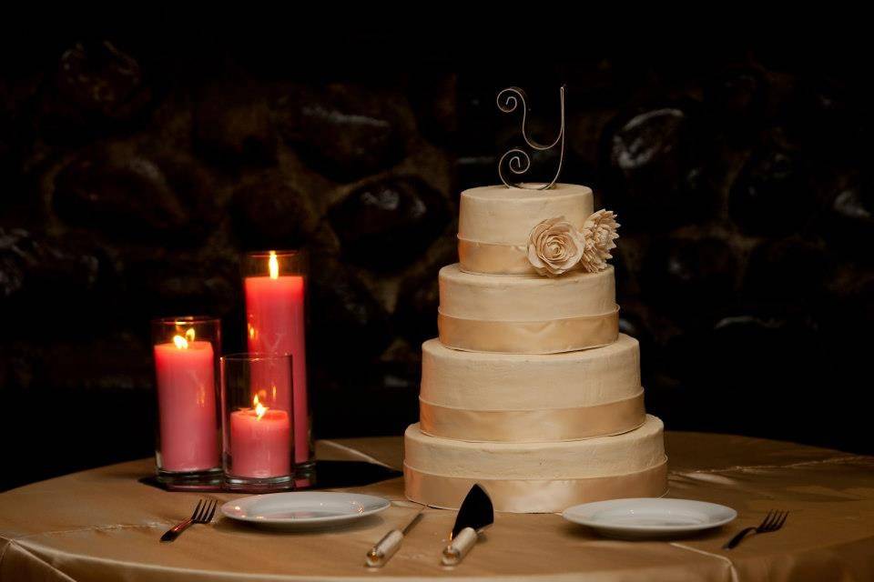 Wedding cake table setup