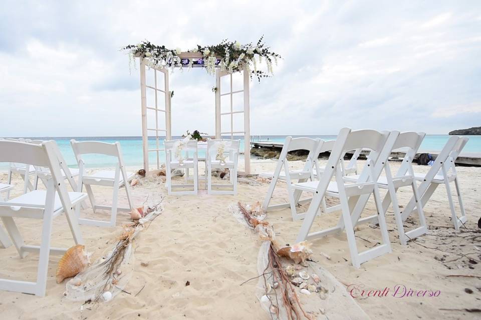 Eventi Beach wedding style