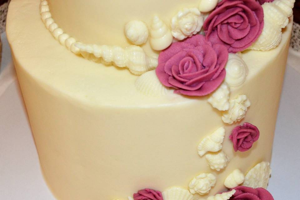 Buttercream Roses & Seashells