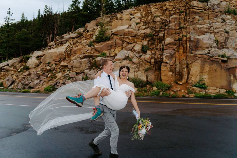 Wild and adventurous wedding photos