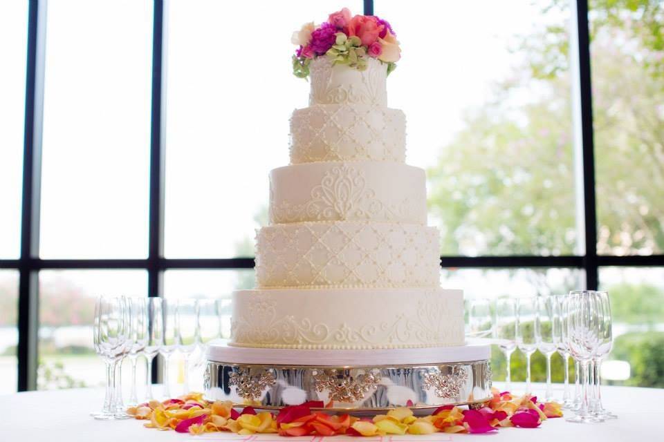 5-tier wedding cake