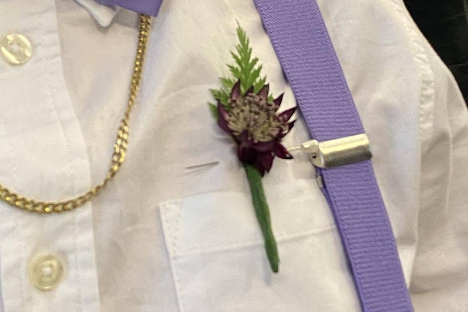 Amy & Brian boutonnière