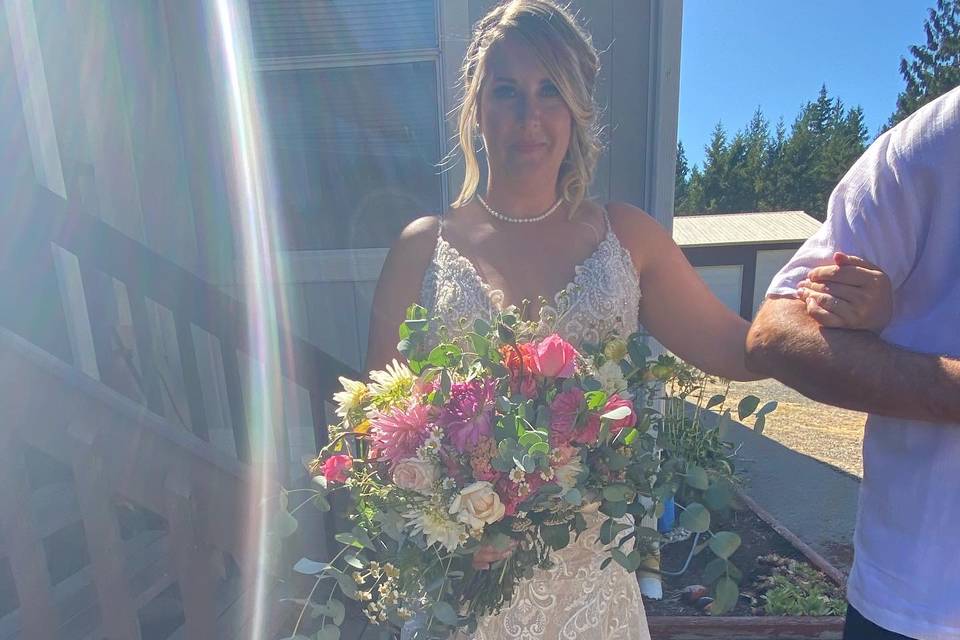 Kim and her bouquet