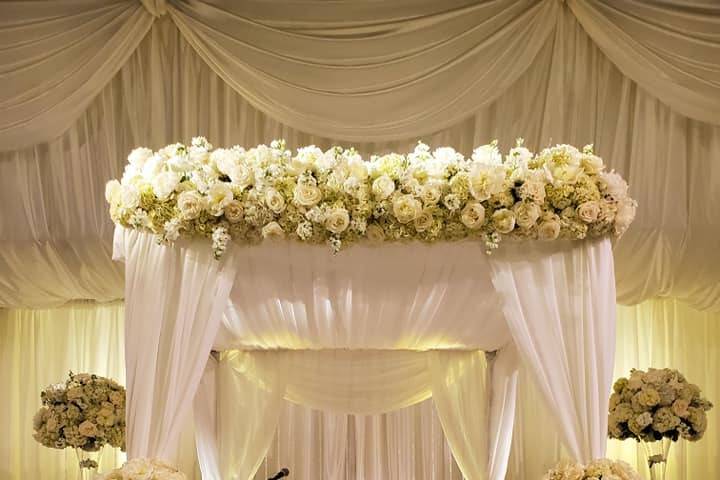 Arch for the wedding ceremony