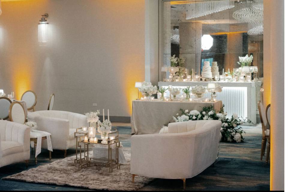 Lounge Area