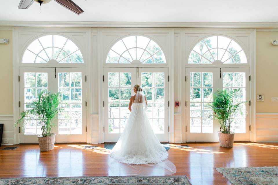 Foyer of Cherokee cottage