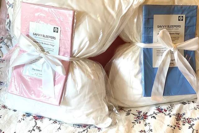 Pillow set