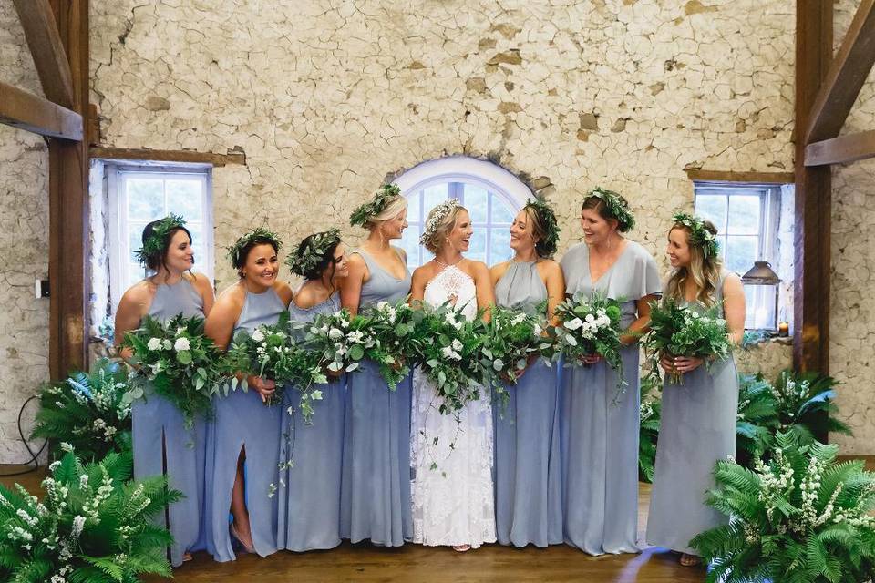 Matching bouquets