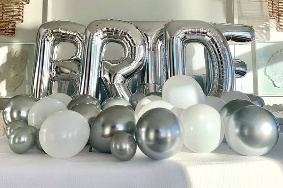 Balloon letters