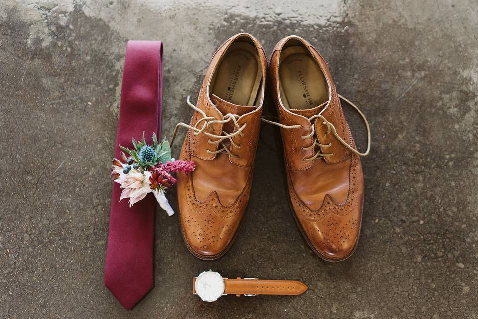 Detail shot of groom's attire