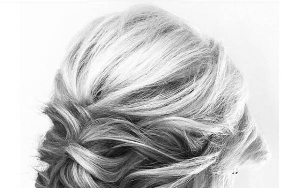 Hair updo