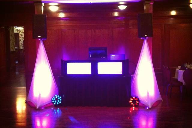 Michael Thomas Entertainment