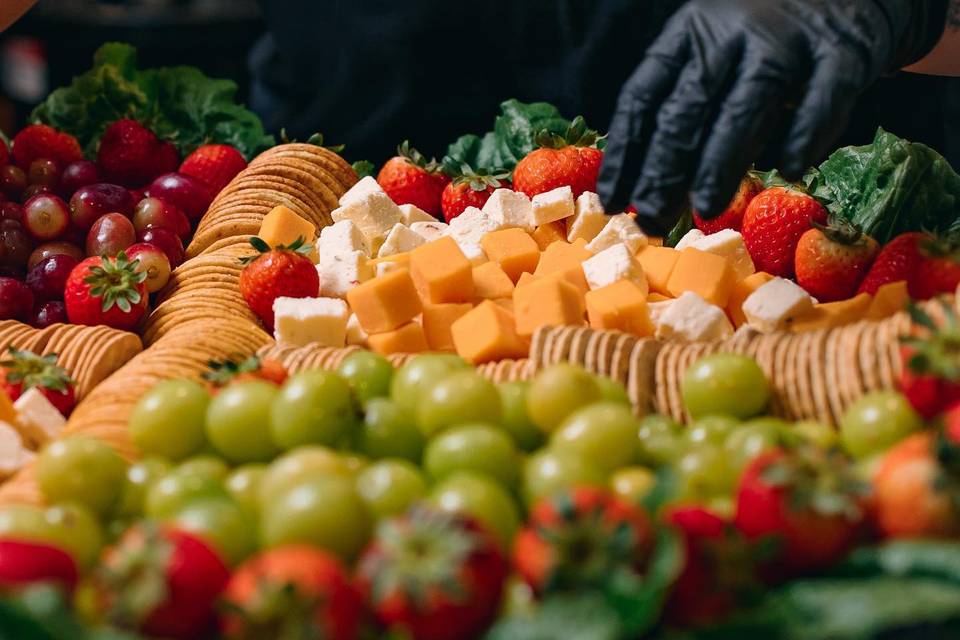 Cheese/Fruit Tray