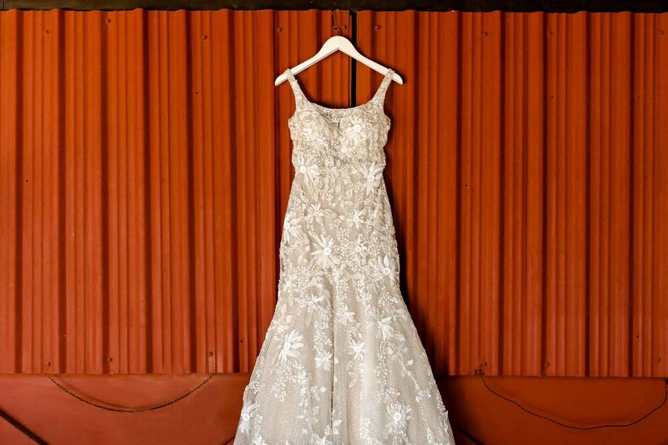 Wedding gown