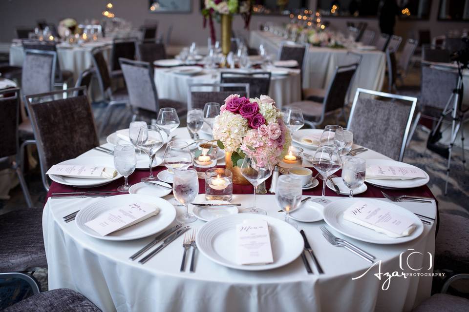 Table centerpiece | Photo Credit: Azar Photography