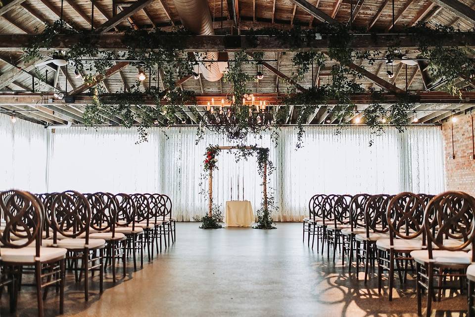 Mezzanine ceremony setup