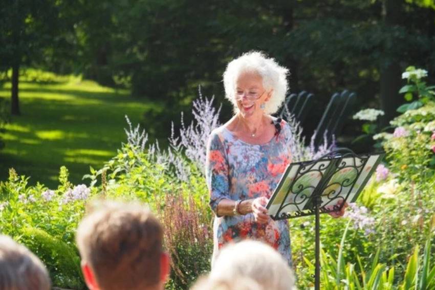 Outdoor ceremony