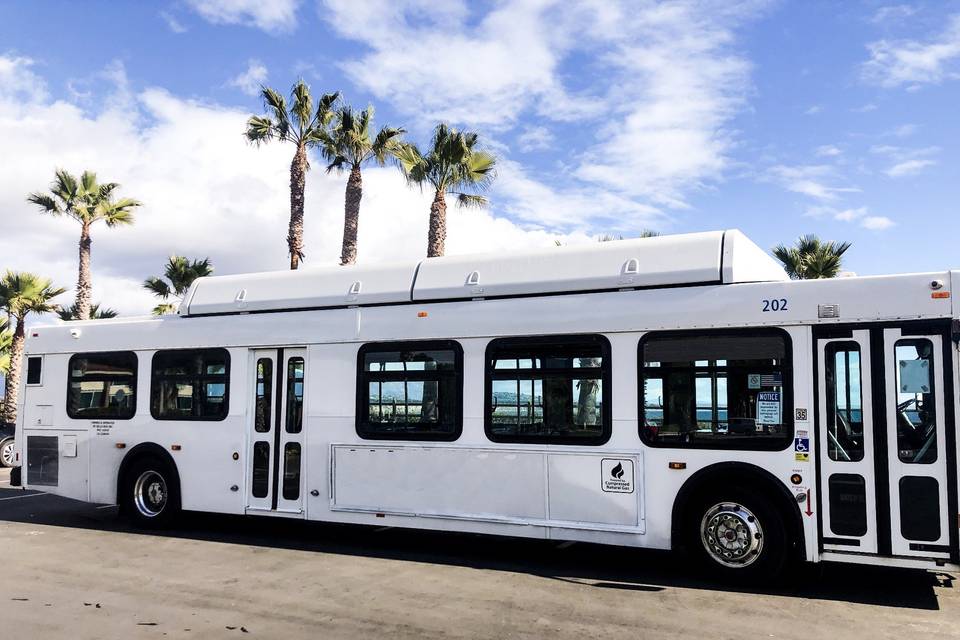 Zero emissions CNG bus