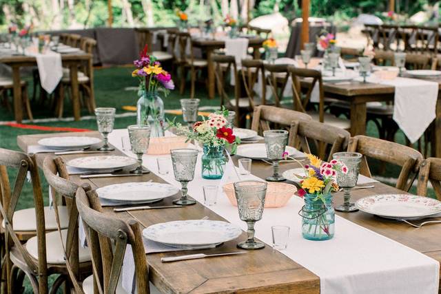 A simple tablescape.