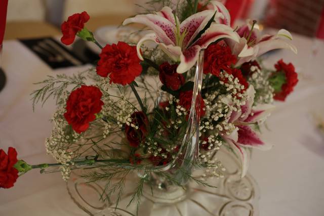 Table setup with centerpiece