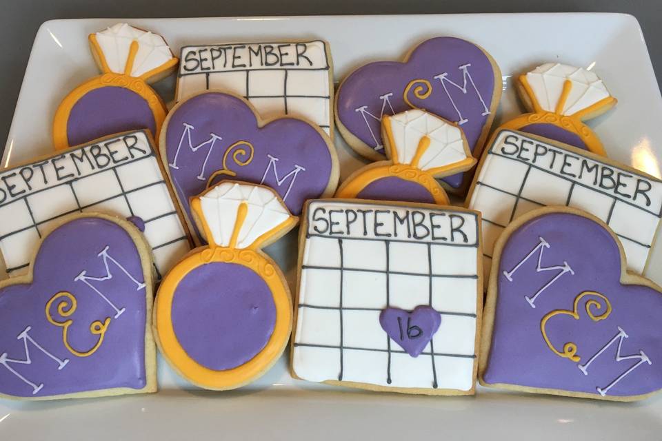 Engagement party cookie favors.