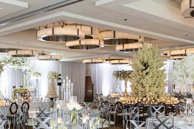 Great Lakes Ballroom